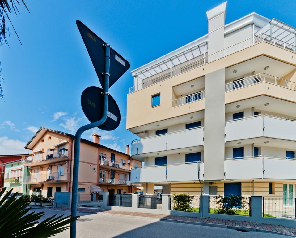 Villa Marina Apartments - Agenzia Cocal Caorle Exterior photo